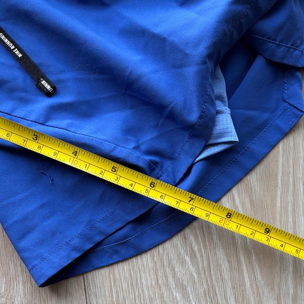 Nike 7” Stride Blue Shorts - Picture 6 of 7
